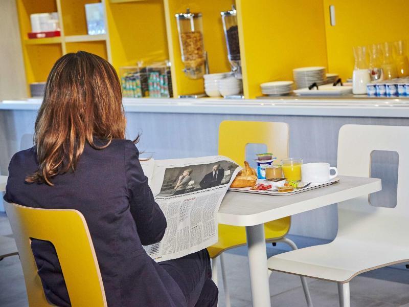 Kyriad Eco - Ferrand Estaing Clermont-Ferrand